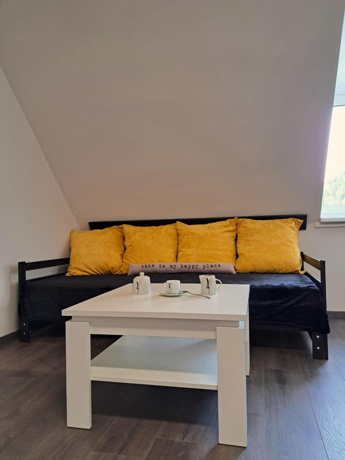 Rentcenter79 Apartment Sankt Peter-Freienstein Екстериор снимка